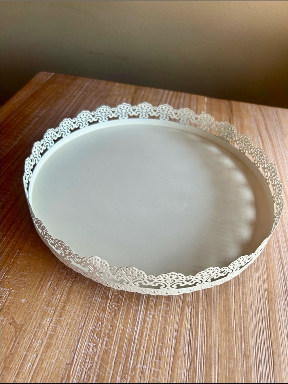 Round Metal Decorative Tray Lace-Patterned, Scalloped Cutout Edge.